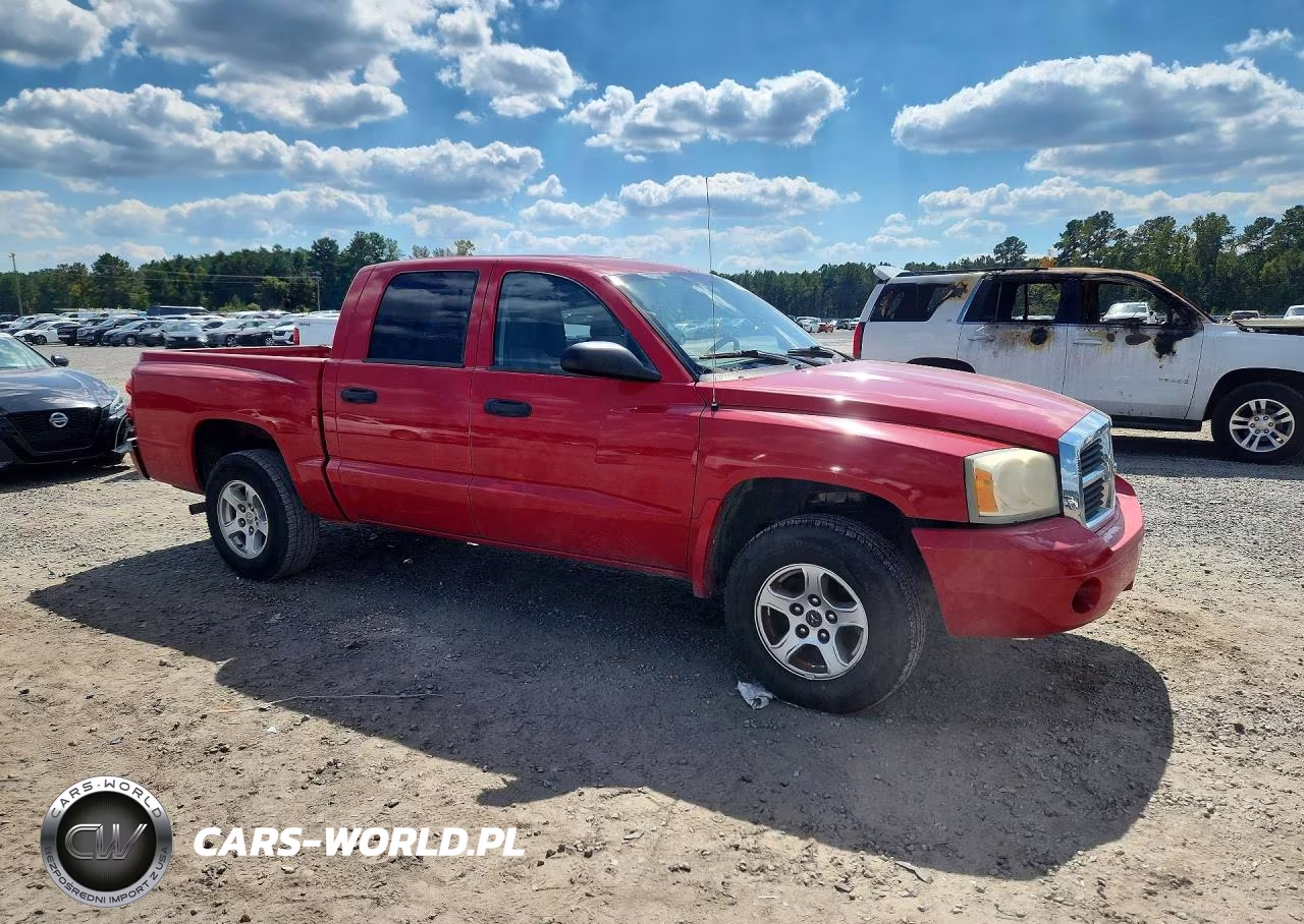 2007 Dodge Dakota Quad Slt VIN:1D7HE48K97S259088 - 4