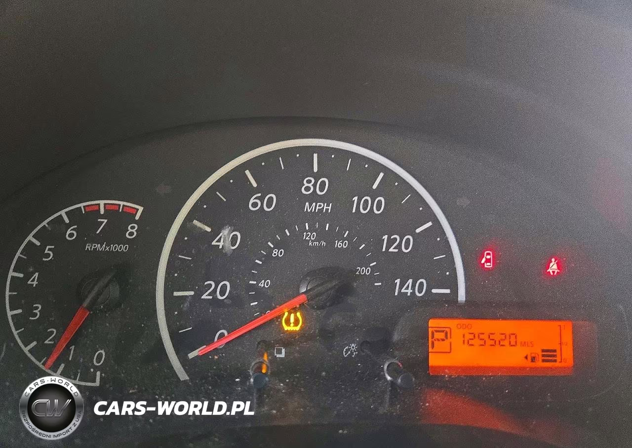 2014 Nissan Versa 1.6 S Plus VIN:3N1CN7AP8EL843704 - 9