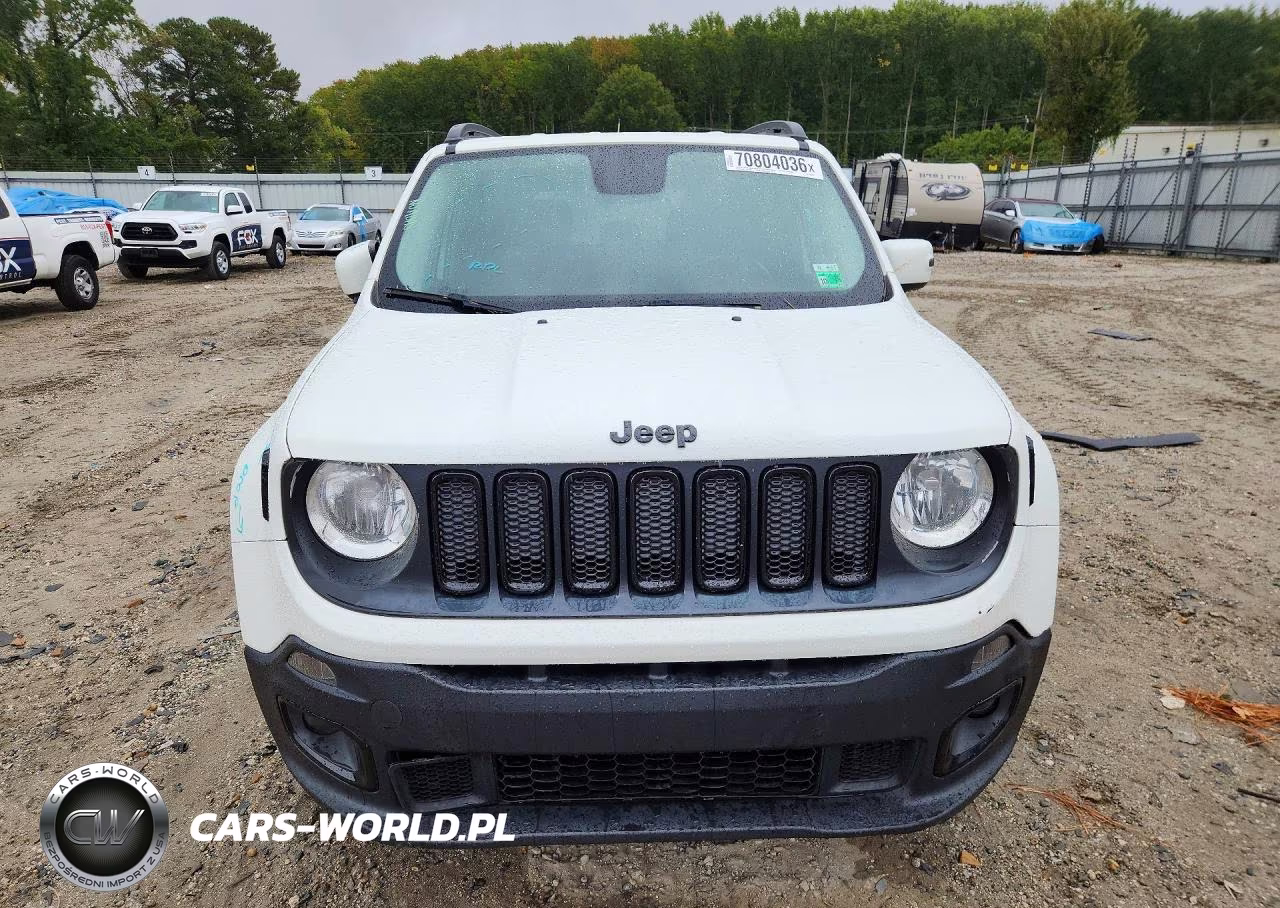 2017 Jeep Renegade Latitude VIN:ZACCJBBB4HPF68438 - 5