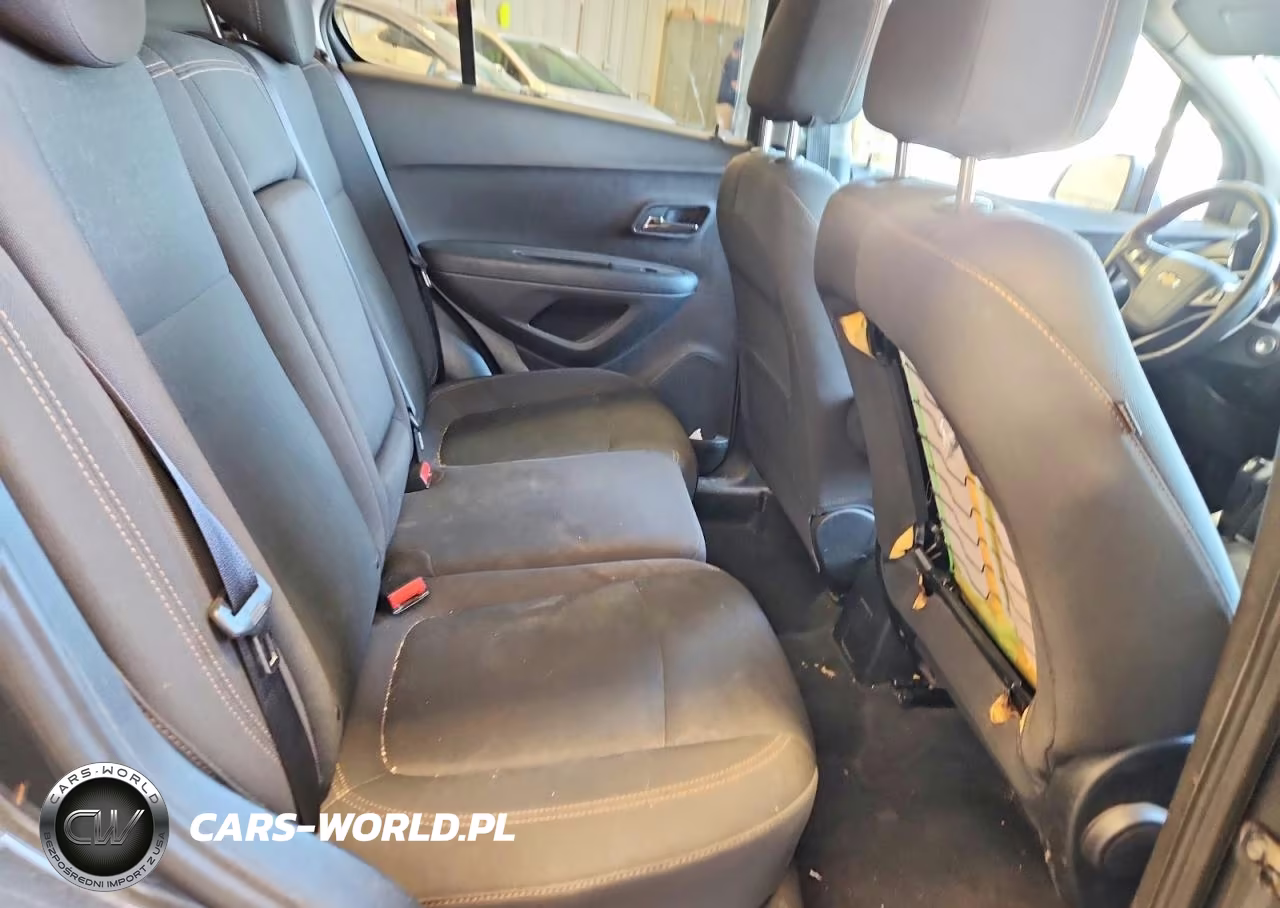 2019 Chevrolet Trax Ls VIN:3GNCJKSB3KL249653 - 10