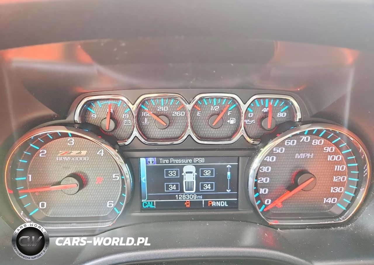 2018 Chevrolet Silverado K1500 Lt VIN:1GCVKREC3JZ254757 - 9