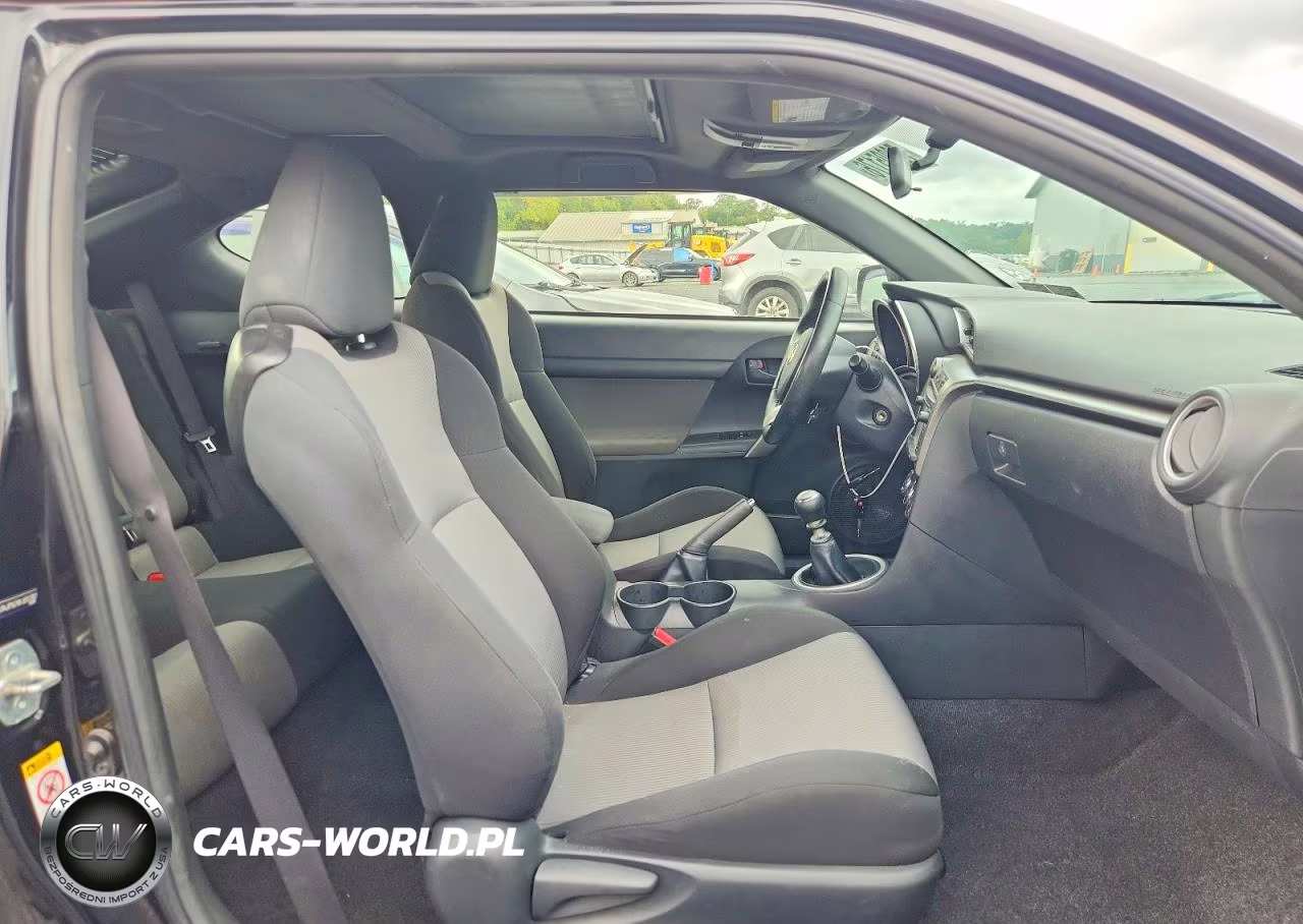 2015 Scion Tc Base VIN:JTKJF5C76FJ012707 - 10