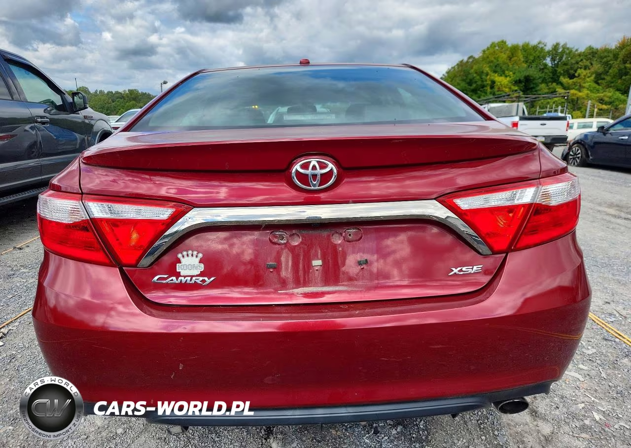 2017 Toyota Camry Xse VIN:4T1BF1FK0HU675806 - 6