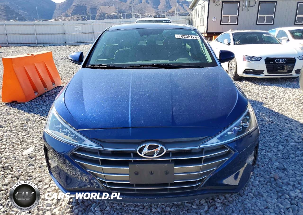 2020 Hyundai Elantra Limited VIN:5NPD84LFXLH585520 - 5