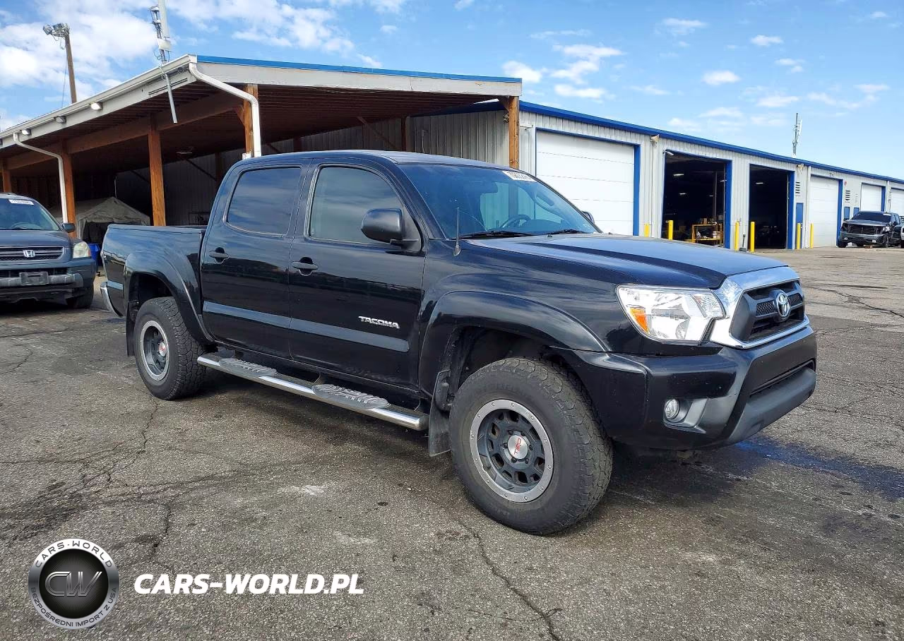 2014 Toyota Tacoma V6 VIN:3TMLU4EN8EM145062 - 4