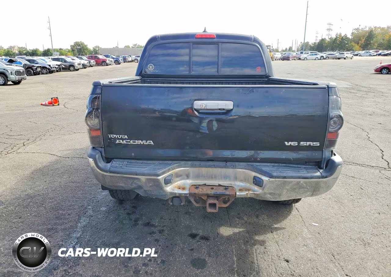 2014 Toyota Tacoma V6 VIN:3TMLU4EN8EM145062 - 6
