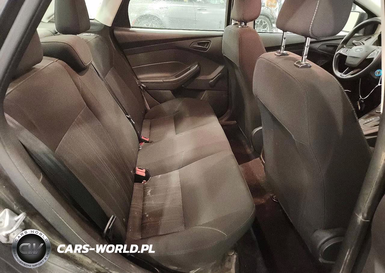2017 Ford Focus S VIN:1FADP3E2XHL271009 - 10
