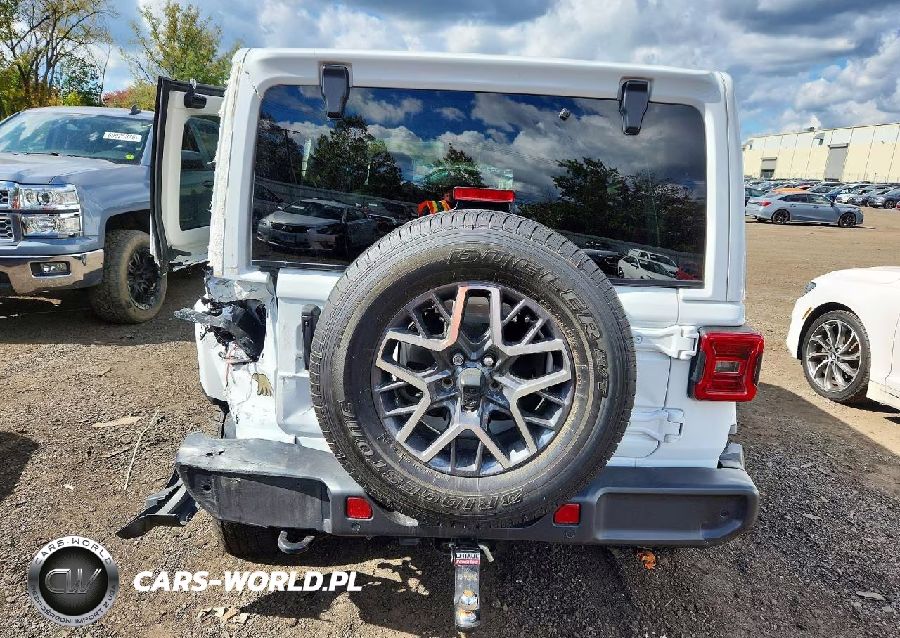 2024 Jeep Wrangler Sahara VIN:1C4PJXEG6RW301957 - 6