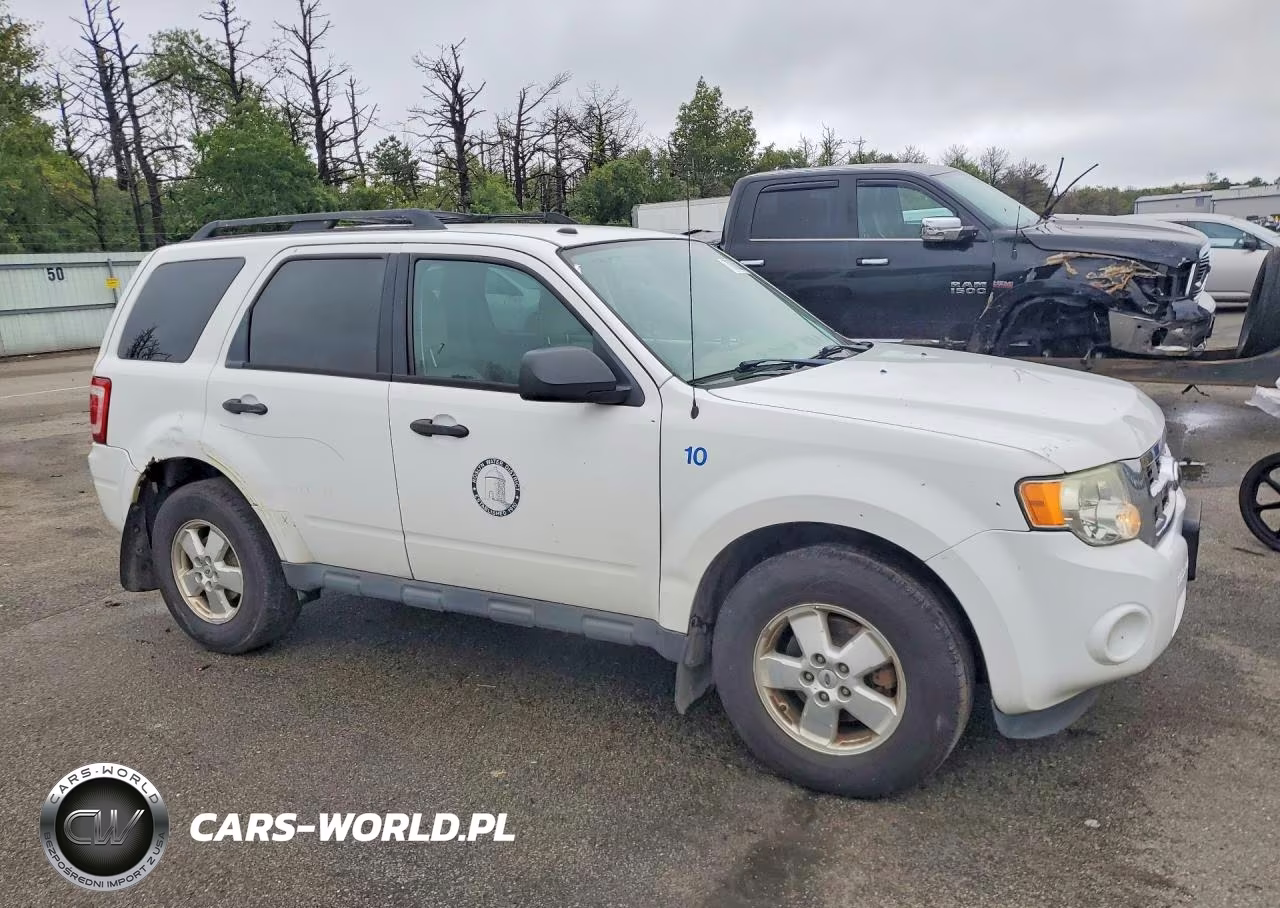 2012 Ford Escape Xlt VIN:1FMCU9DG6CKC55379 - 4