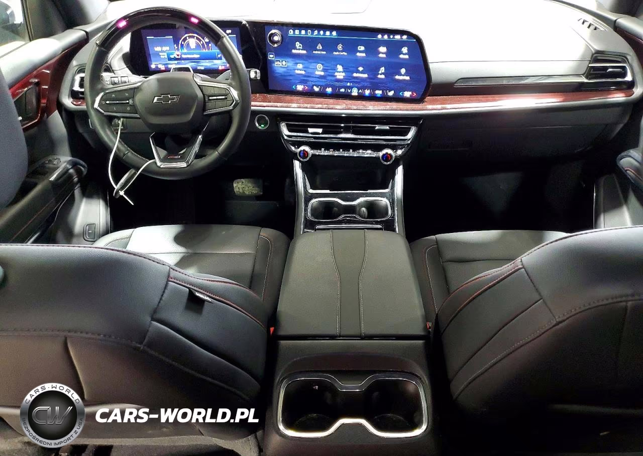 2025 Chevrolet Traverse Z71 VIN:1GNEVJRS4SJ135665 - 8