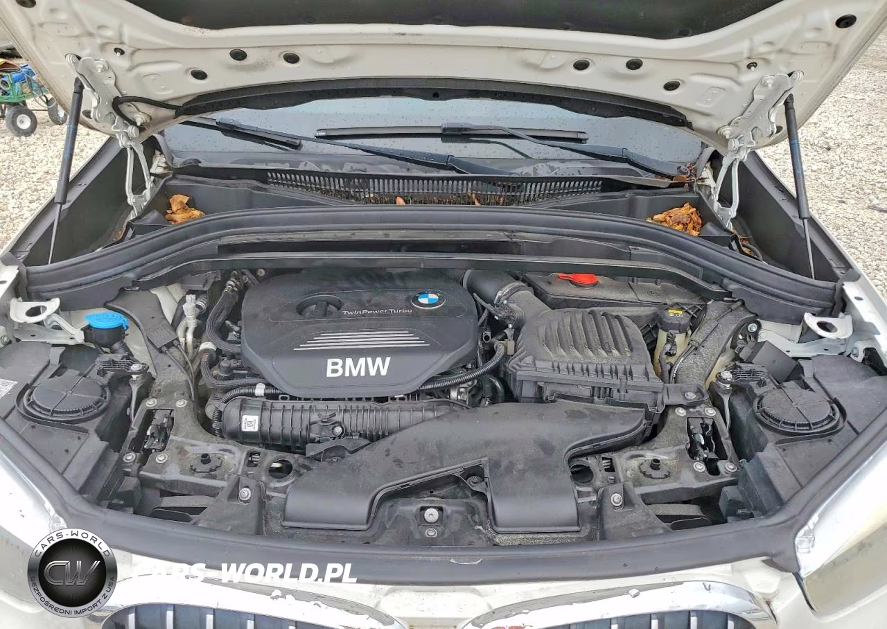 2018 BMW X1 Sdrive28I VIN:WBXHU7C31J5L09537 - 12