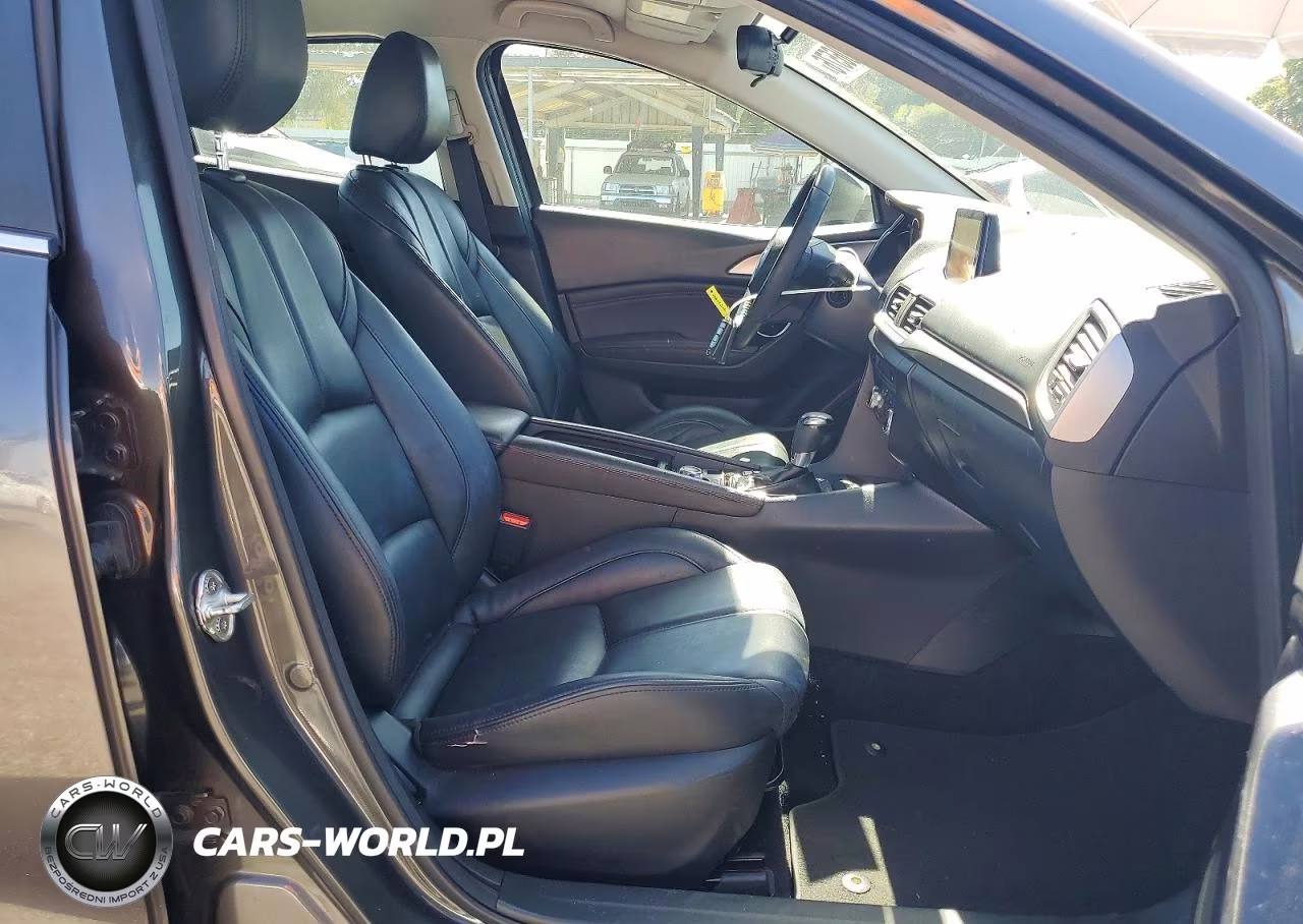 2018 Mazda 3 Touring VIN:3MZBN1V31JM204899 - 7