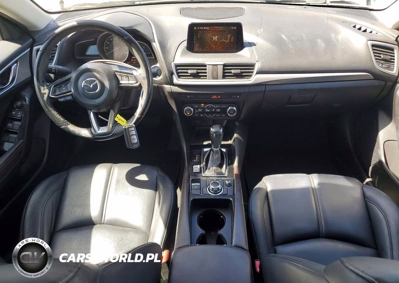 2018 Mazda 3 Touring VIN:3MZBN1V31JM204899 - 8