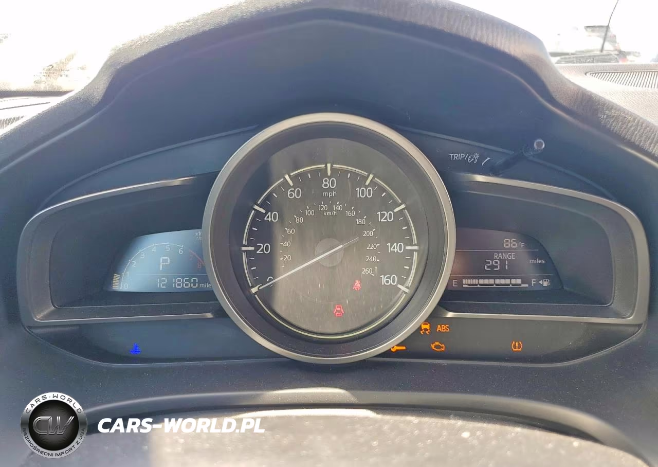 2018 Mazda 3 Touring VIN:3MZBN1V31JM204899 - 9
