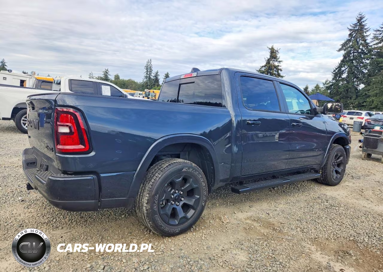 2025 Ram 1500 Big Horn-Lone Star VIN:1C6RRFFG7SN223752 - 3