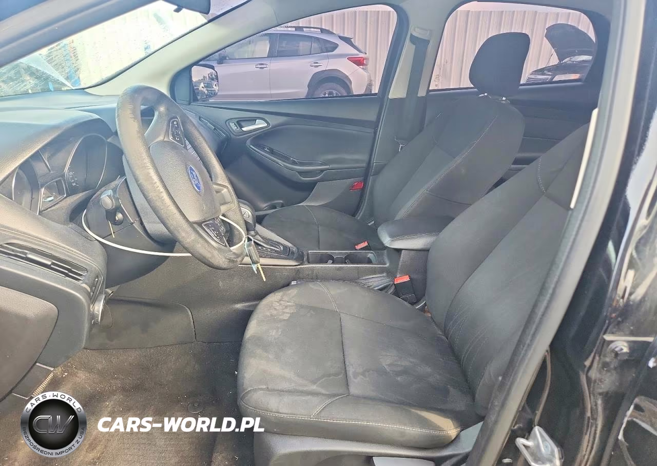 2018 Ford Focus Se VIN:1FADP3K28JL294878 - 7