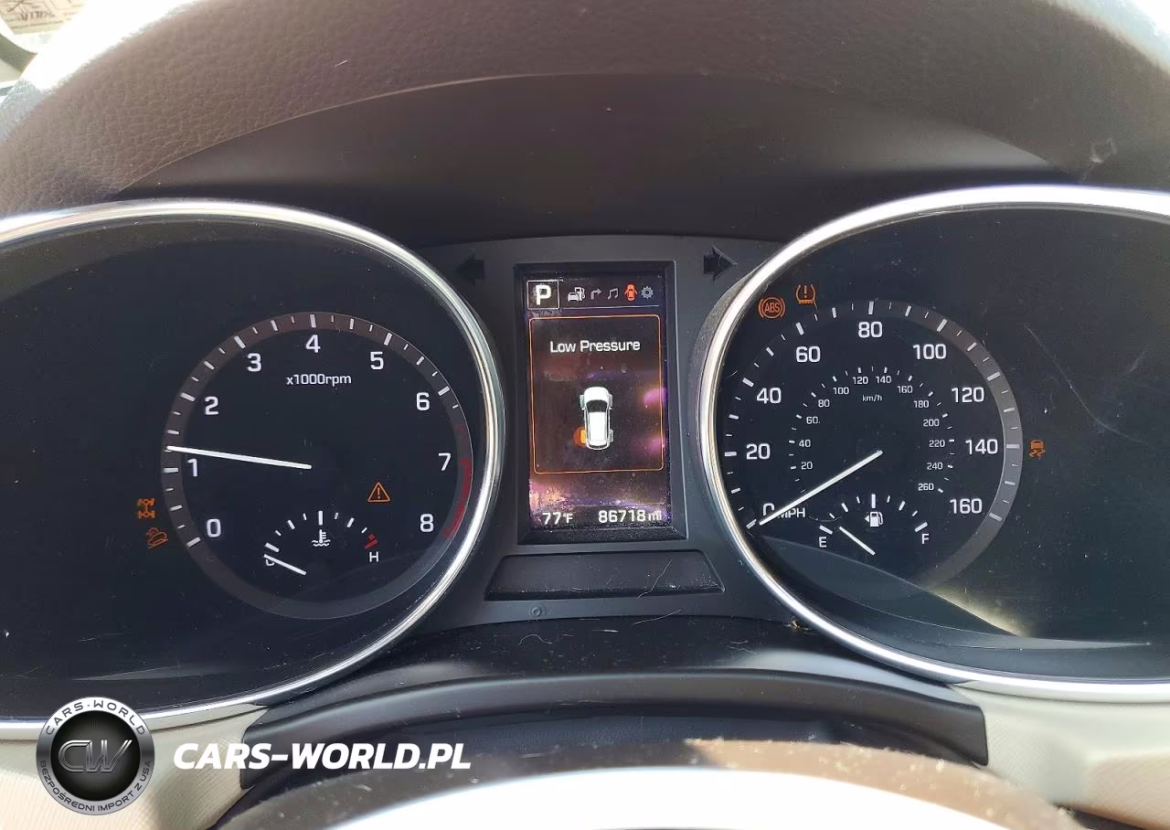 2018 Hyundai Santa Fe Sport 2.4L VIN:5XYZUDLB0JG522137 - 9