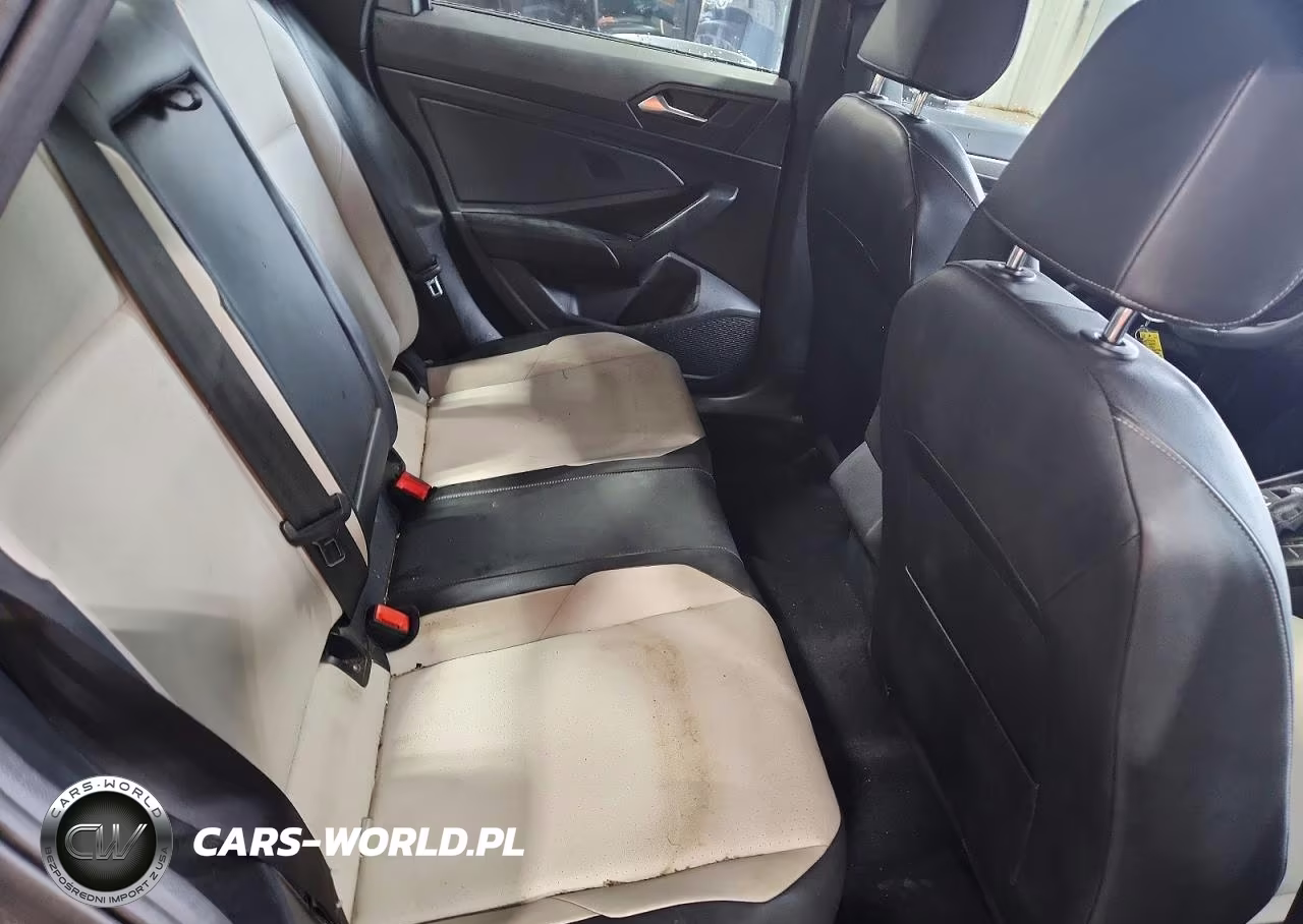 2019 Volkswagen Jetta S VIN:3VWC57BU2KM116773 - 10