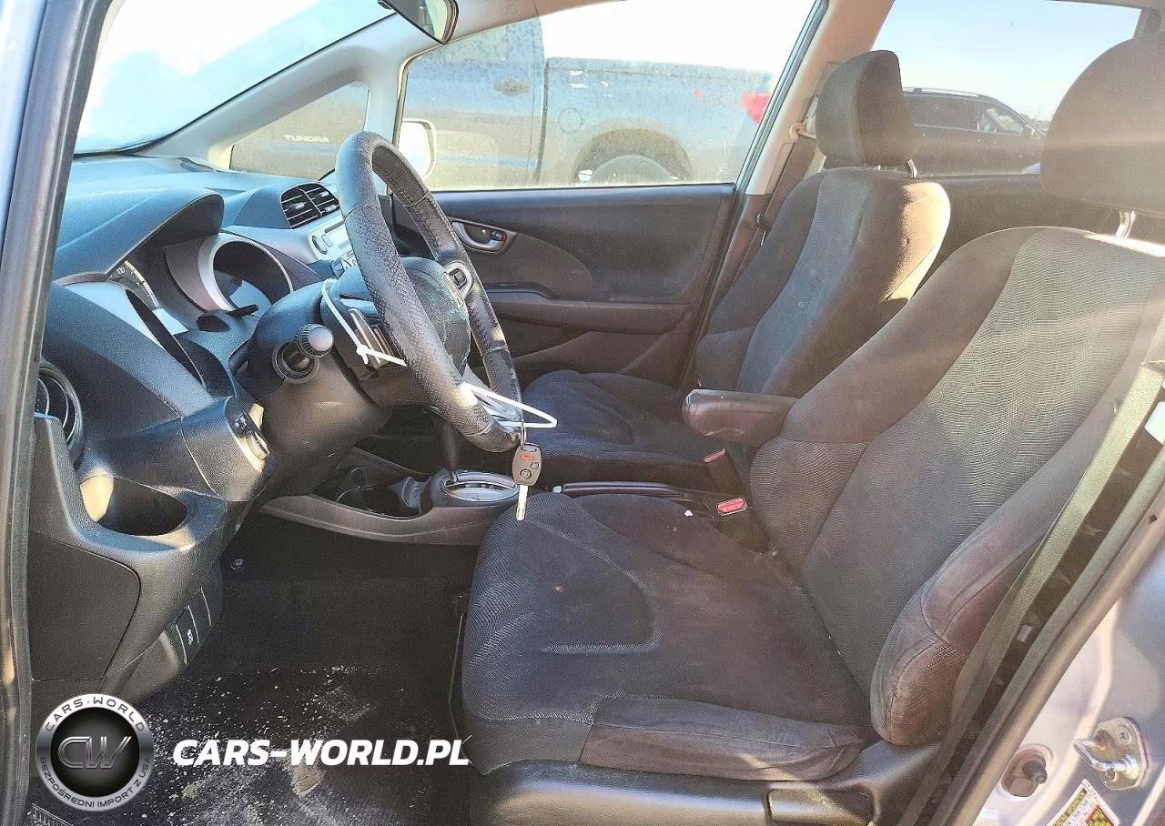 2011 Honda Fit Sport VIN:JHMGE8H55BC024499 - 7