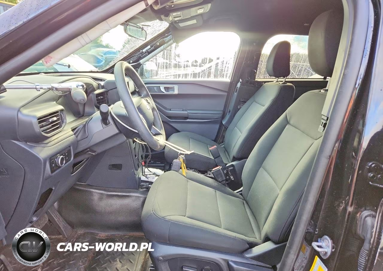 2025 Ford Explorer Police Interceptor VIN:1FM5K8AB9SGB07486 - 7