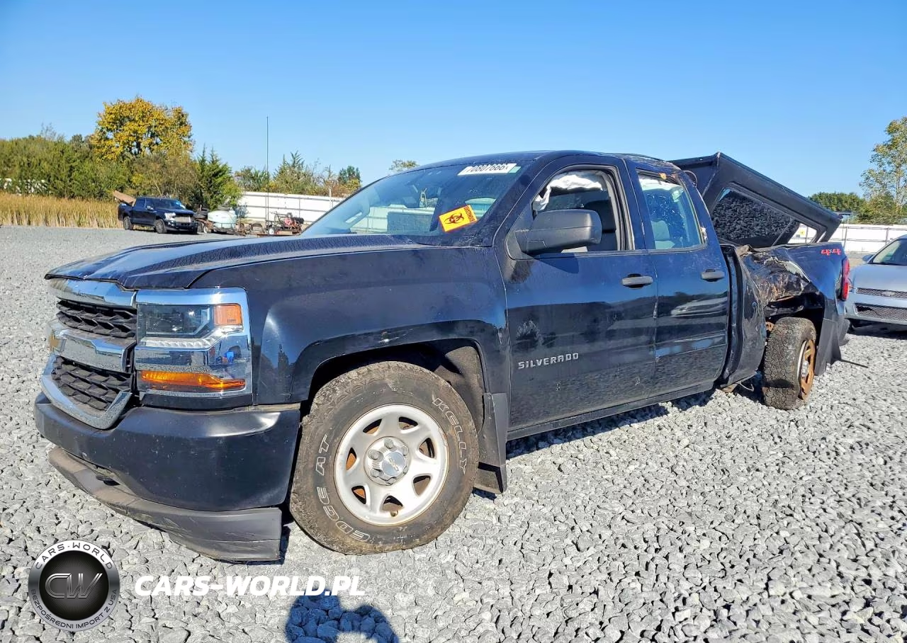 2018 Chevrolet Silverado K1500 VIN:1GCVKNEH4JZ331687 - 1