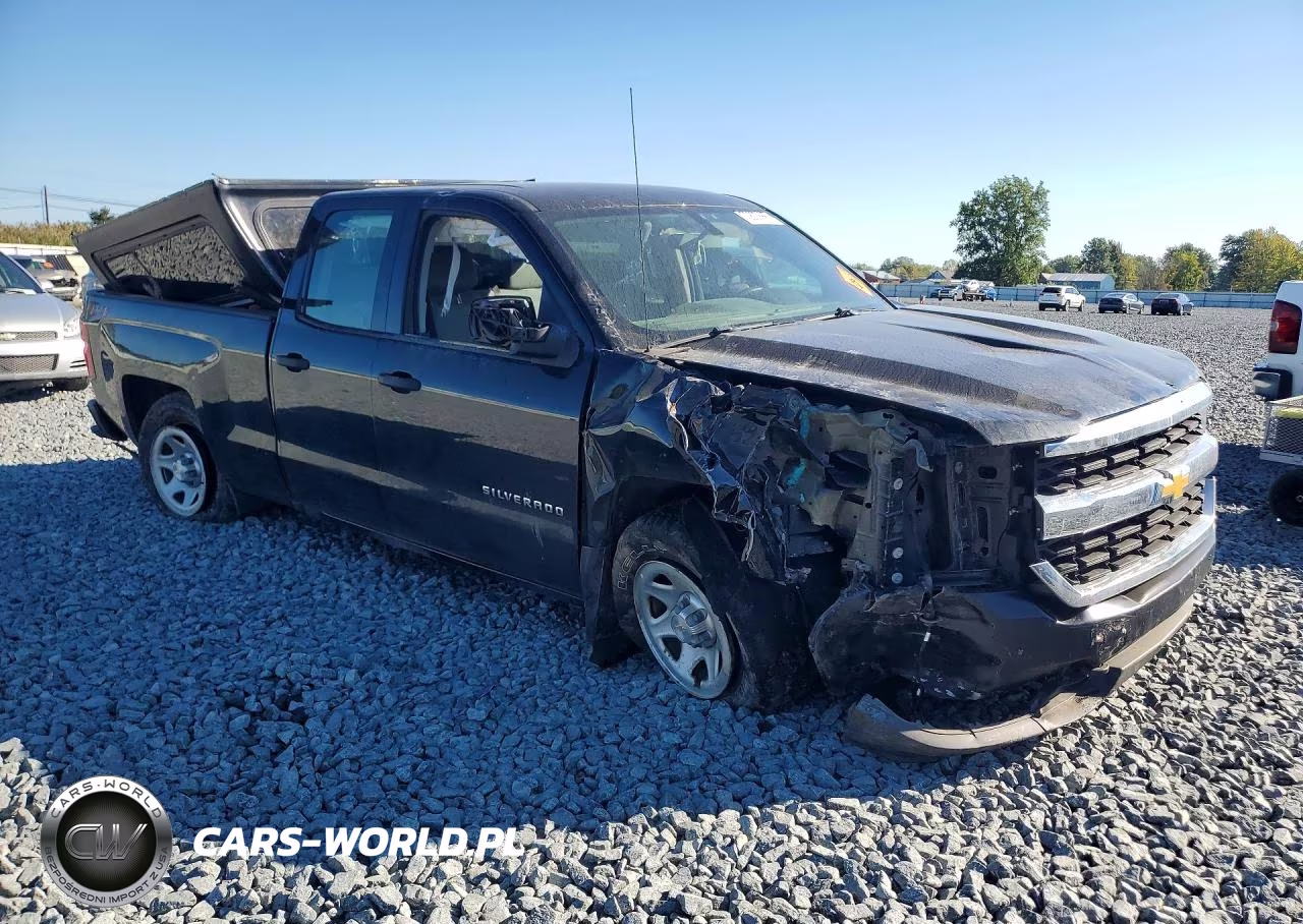 2018 Chevrolet Silverado K1500 VIN:1GCVKNEH4JZ331687 - 4