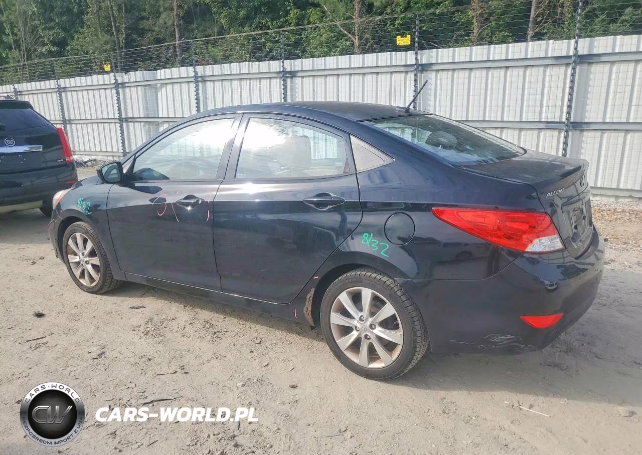 2013 Hyundai Accent Gls VIN:KMHCU4AE1DU382326 - 2