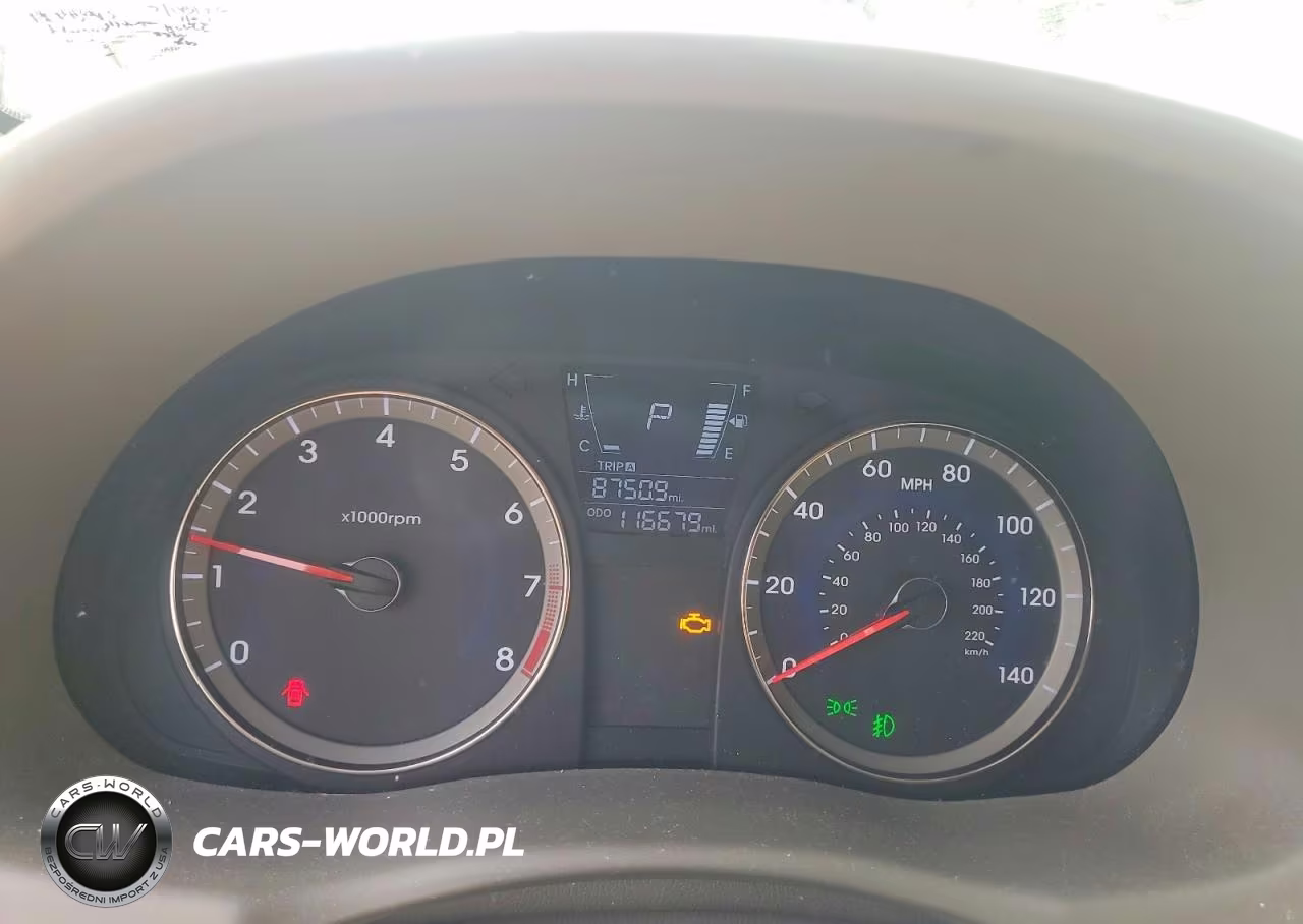 2013 Hyundai Accent Gls VIN:KMHCU4AE1DU382326 - 9