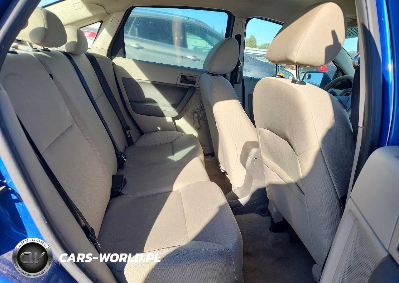 2011 Ford Focus S VIN:1FAHP3EN0BW159949 - 10