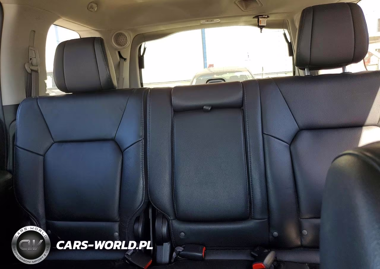 2012 Honda Pilot Touring VIN:5FNYF3H94CB020621 - 10