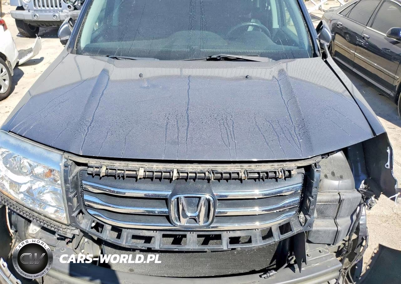 2012 Honda Pilot Touring VIN:5FNYF3H94CB020621 - 12