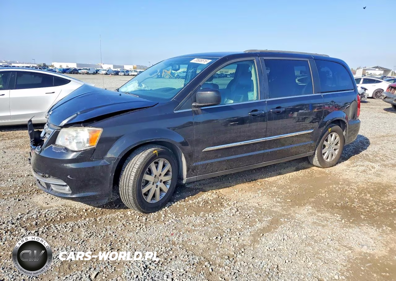 2015 Chrysler Town & Country Touring