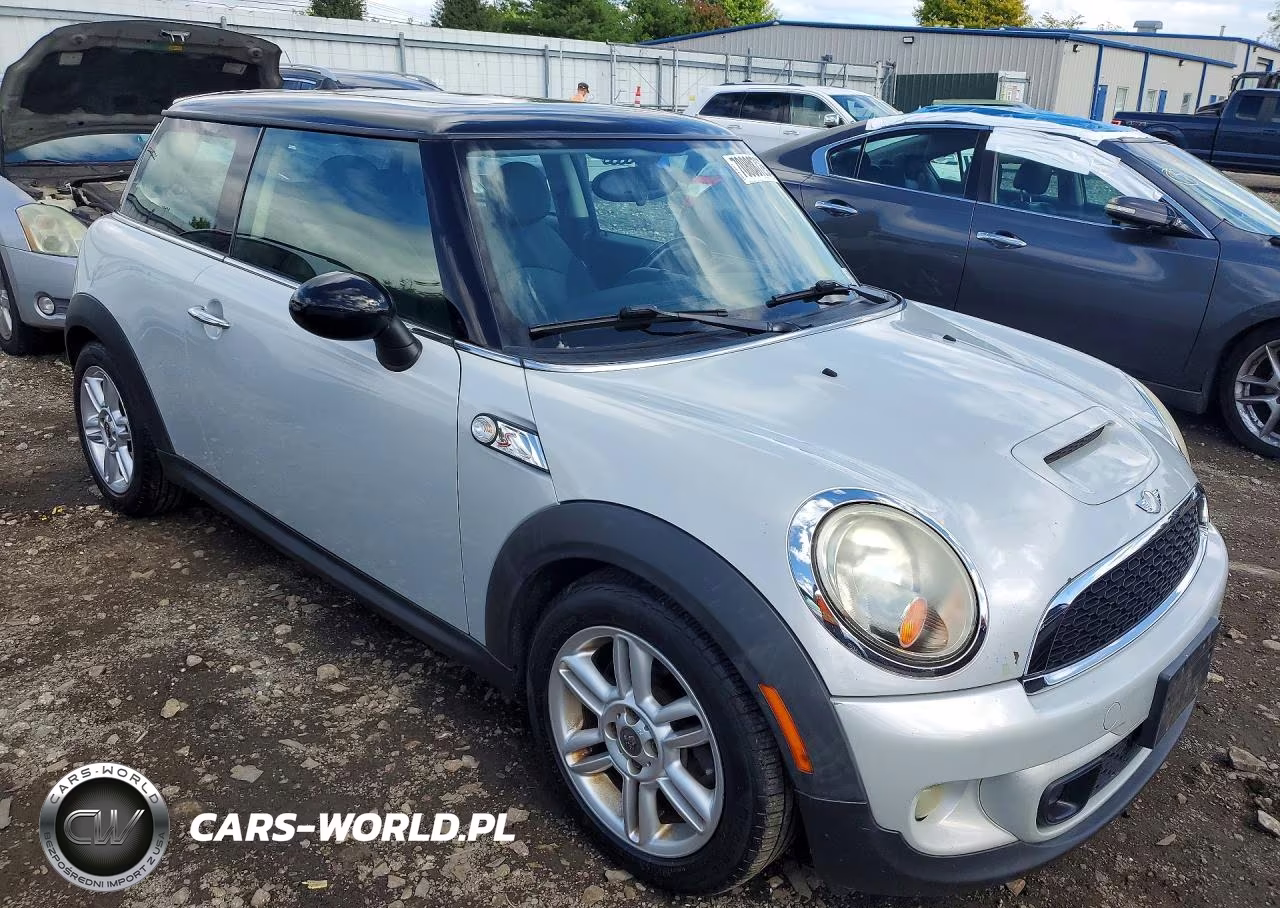 2011 Mini Cooper S VIN:WMWSV3C56BTY10251 - 4