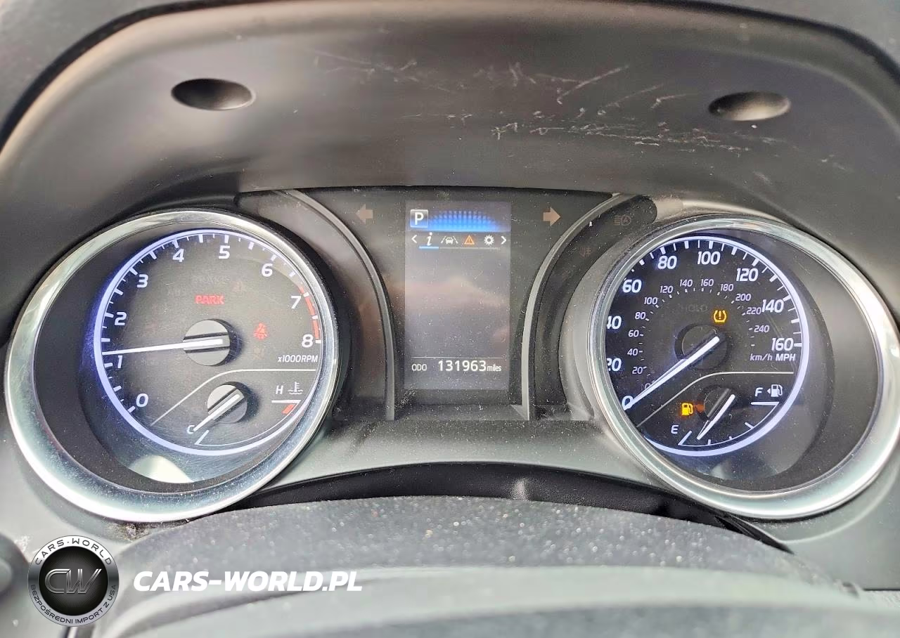 2019 Toyota Camry Le VIN:4T1B11HK1KU176080 - 9