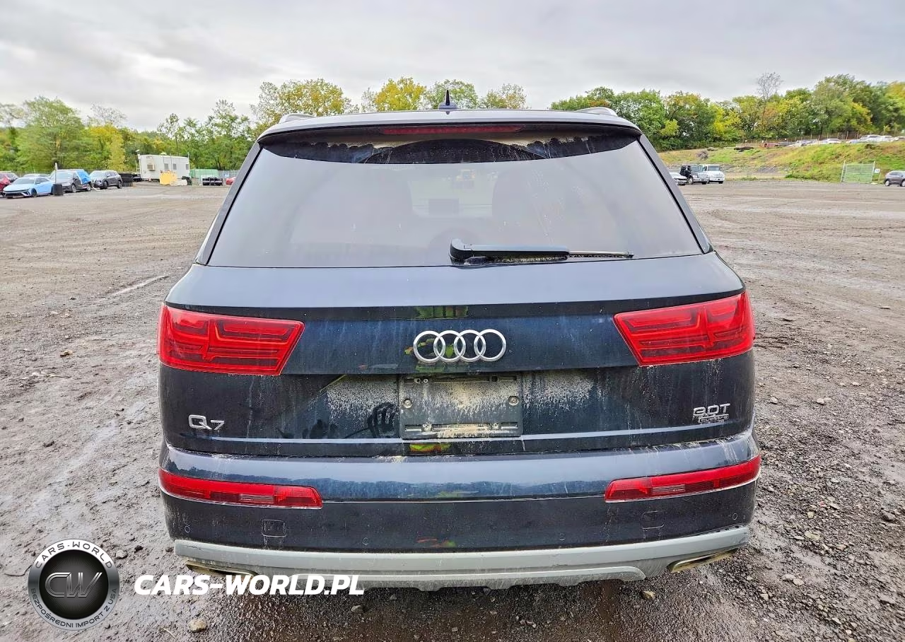 2018 Audi Q7 Prestige VIN:WA1VAAF74JD010290 - 6