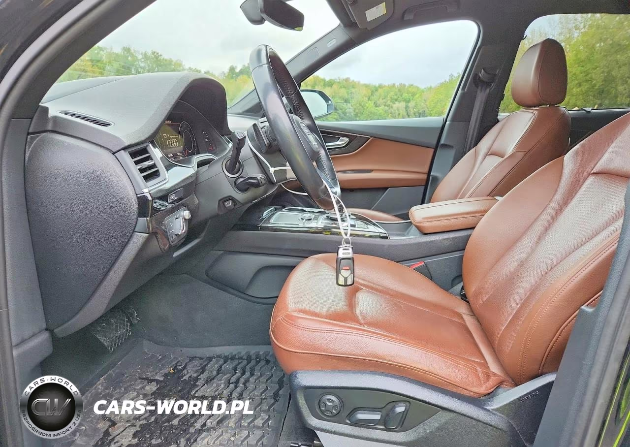 2018 Audi Q7 Prestige VIN:WA1VAAF74JD010290 - 7