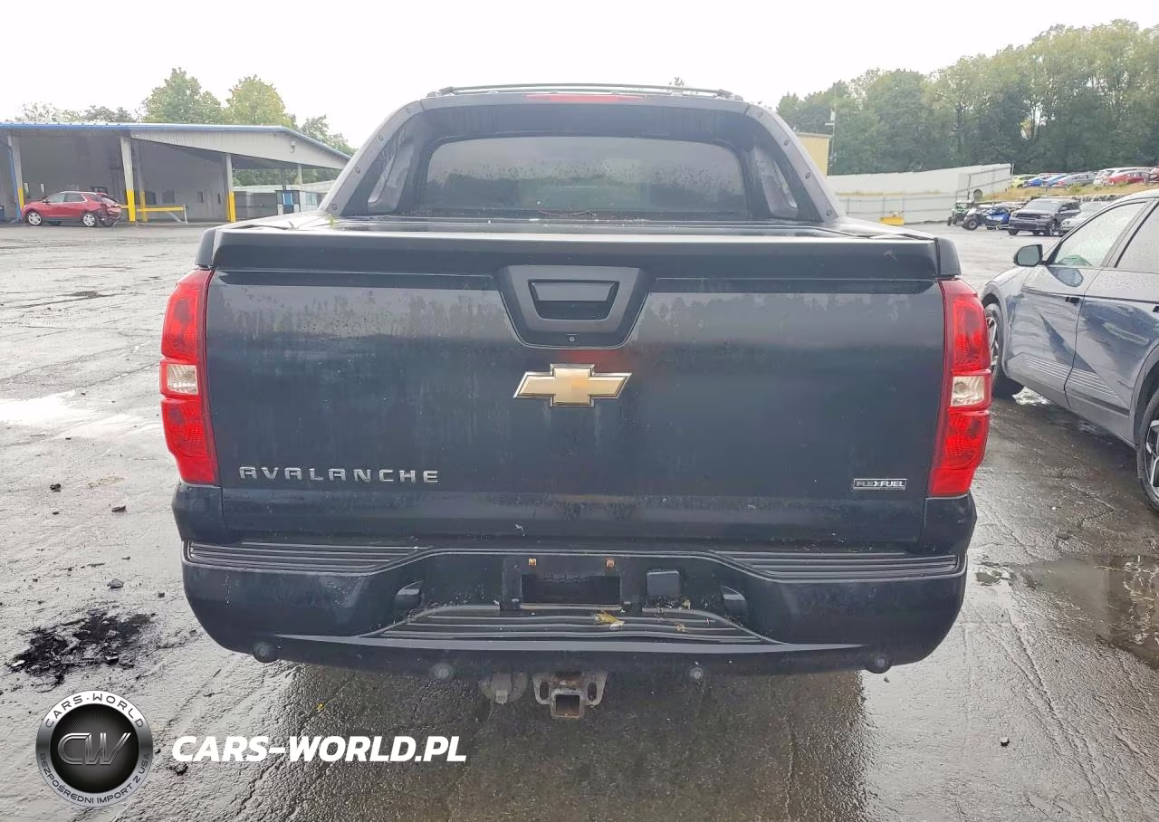 2008 Chevrolet Avalanche K1500 VIN:3GNFK123X8G309586 - 6