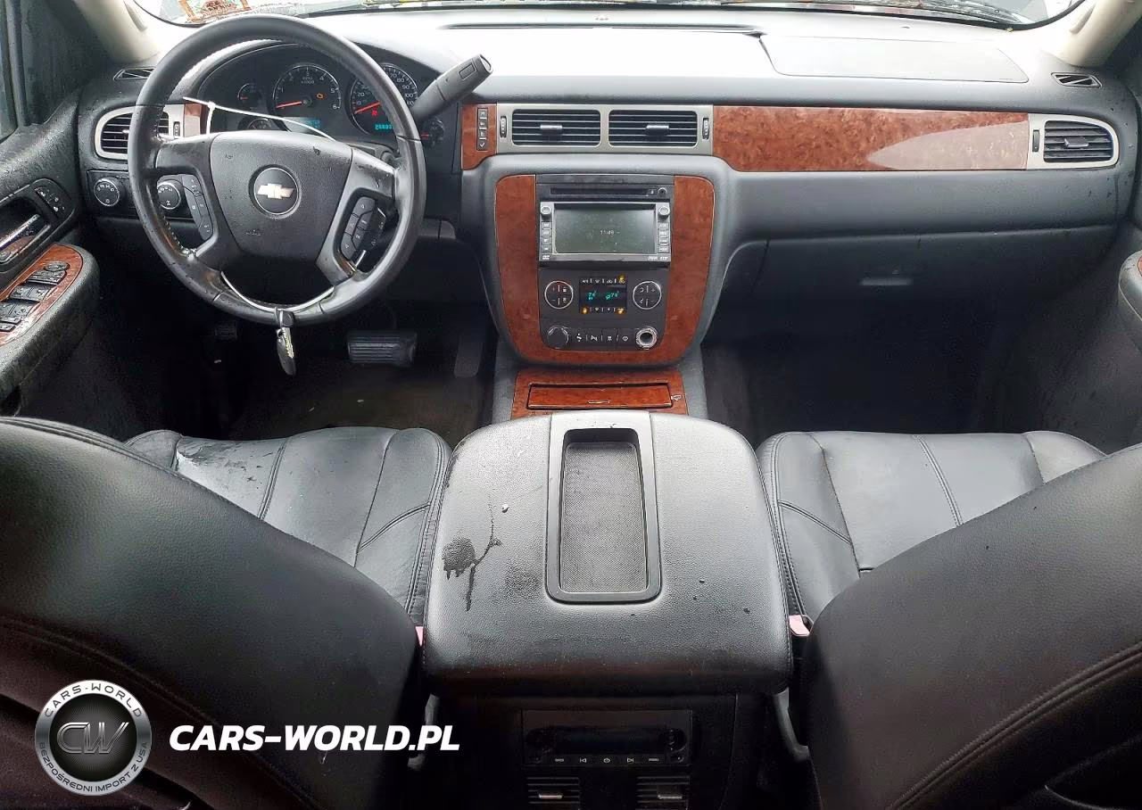 2008 Chevrolet Avalanche K1500 VIN:3GNFK123X8G309586 - 8