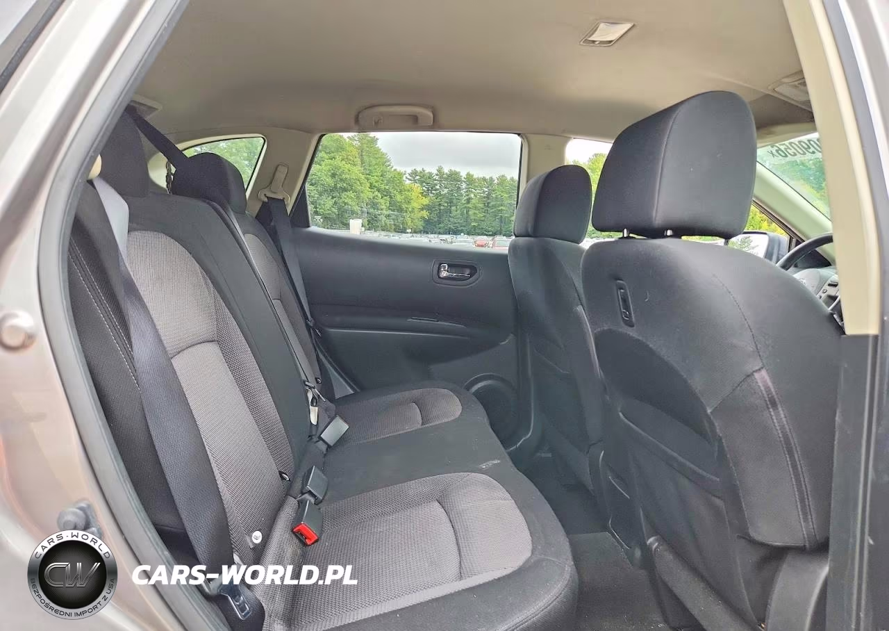 2010 Nissan Rogue S VIN:JN8AS5MVXAW127715 - 11