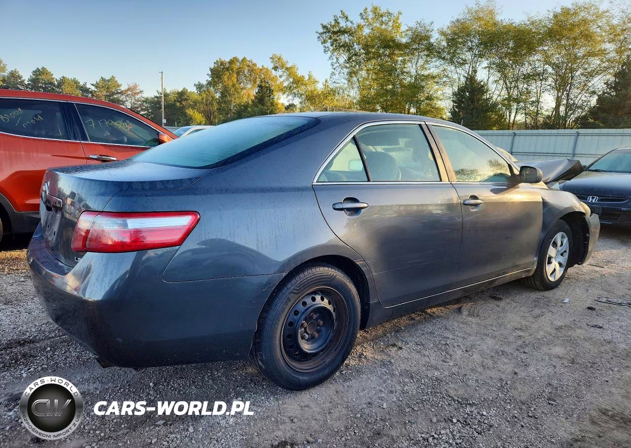 2007 Toyota Camry Le VIN:4T1BE46K57U511700 - 3