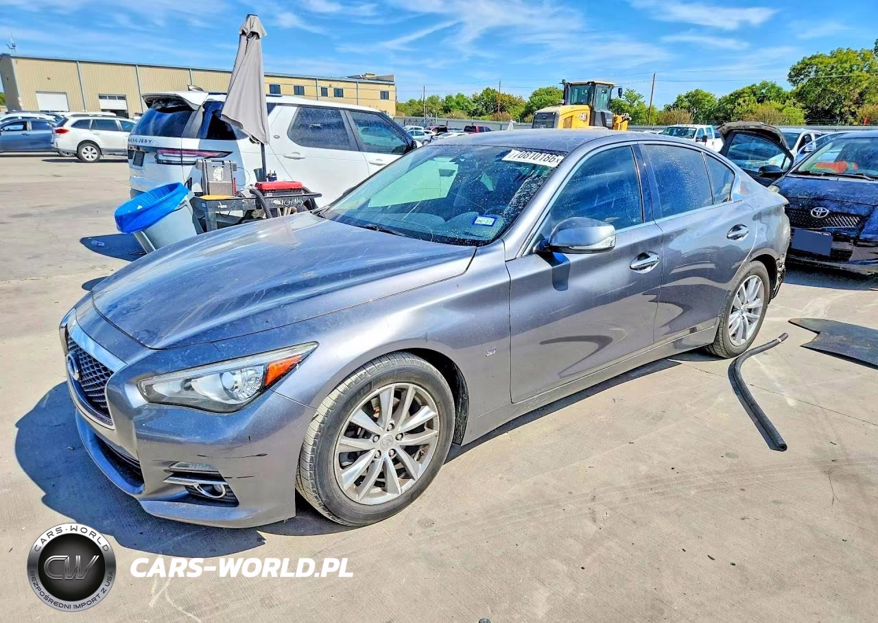 2015 Infiniti Q50 Base