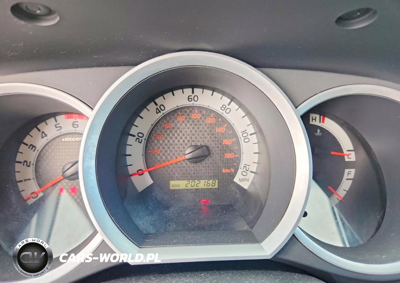 2013 Toyota Tacoma V6 VIN:3TMLU4EN7DM113900 - 9