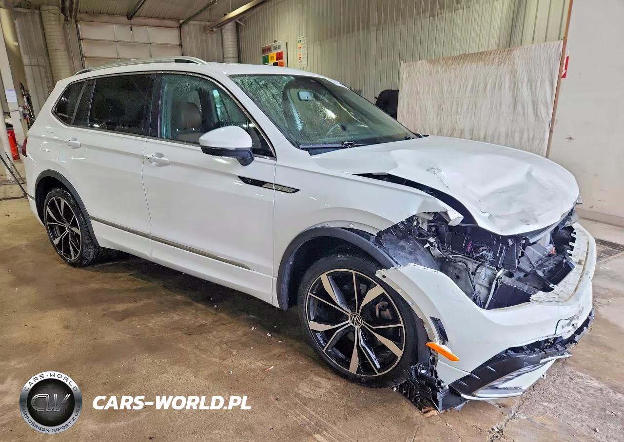 2024 Volkswagen Tiguan Sel R-Line Black VIN:3VV4B7AX3RM078607 - 4
