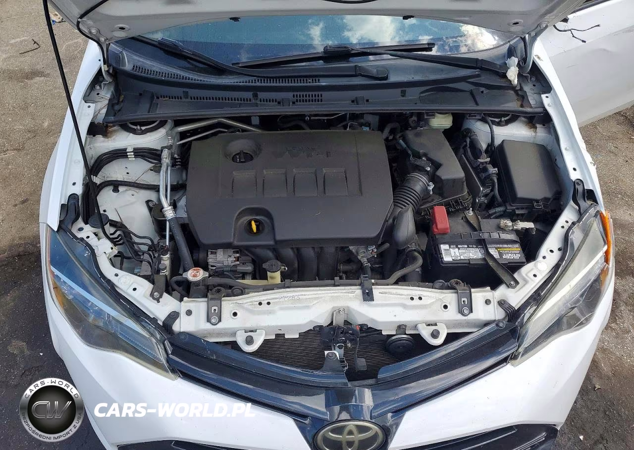 2017 Toyota Corolla Le VIN:2T1BURHE7HC866636 - 11