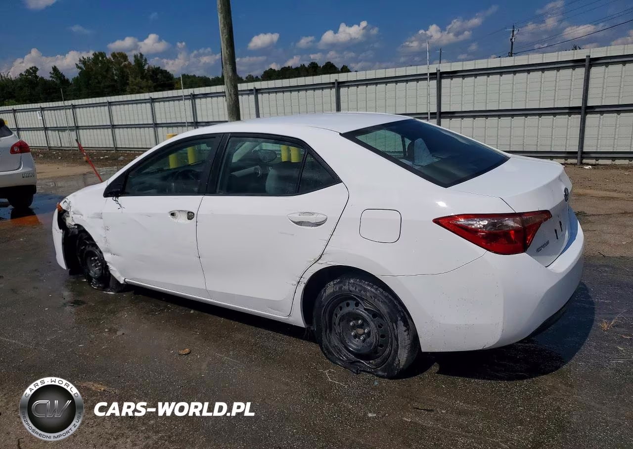 2017 Toyota Corolla Le VIN:2T1BURHE7HC866636 - 2