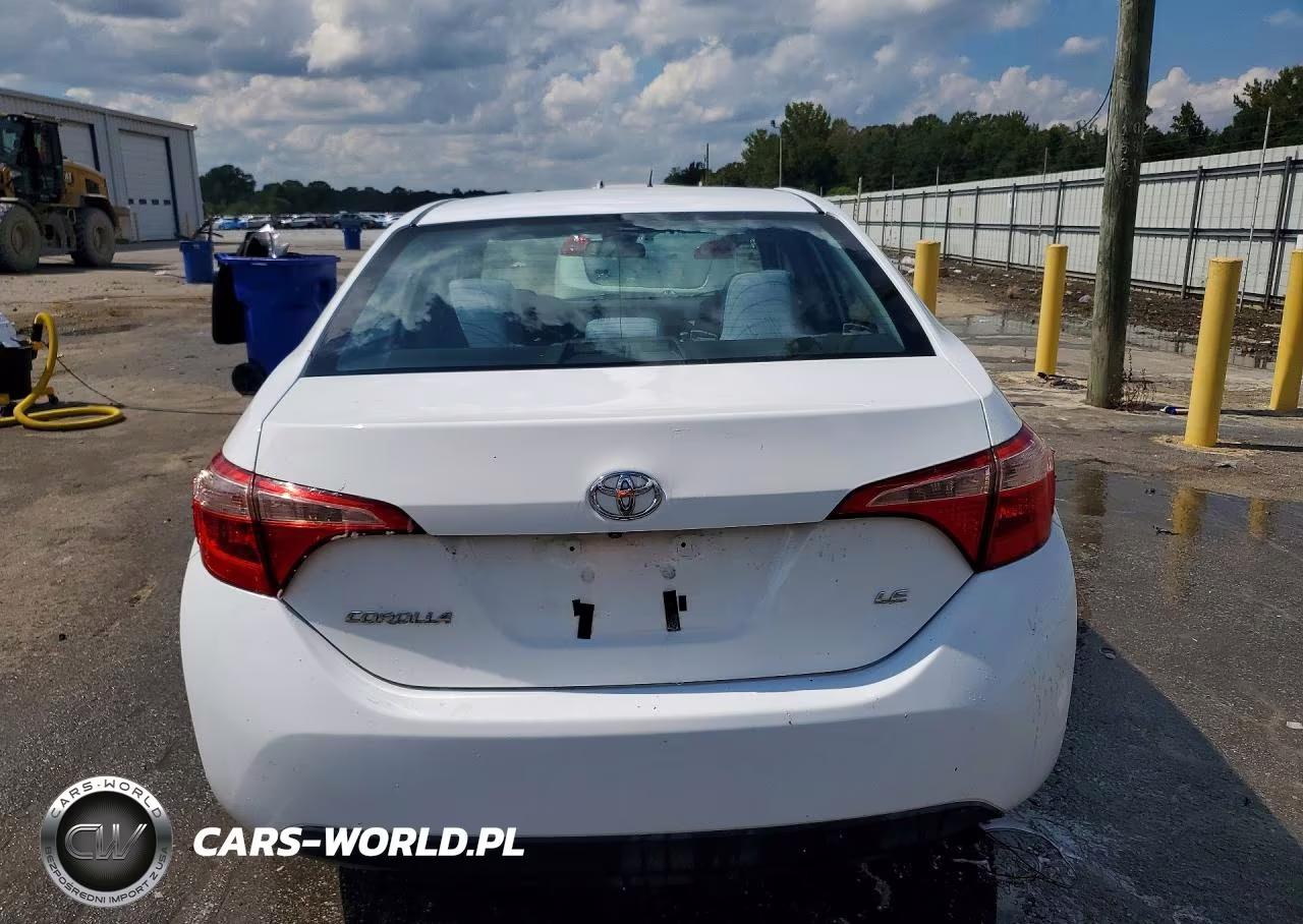 2017 Toyota Corolla Le VIN:2T1BURHE7HC866636 - 6