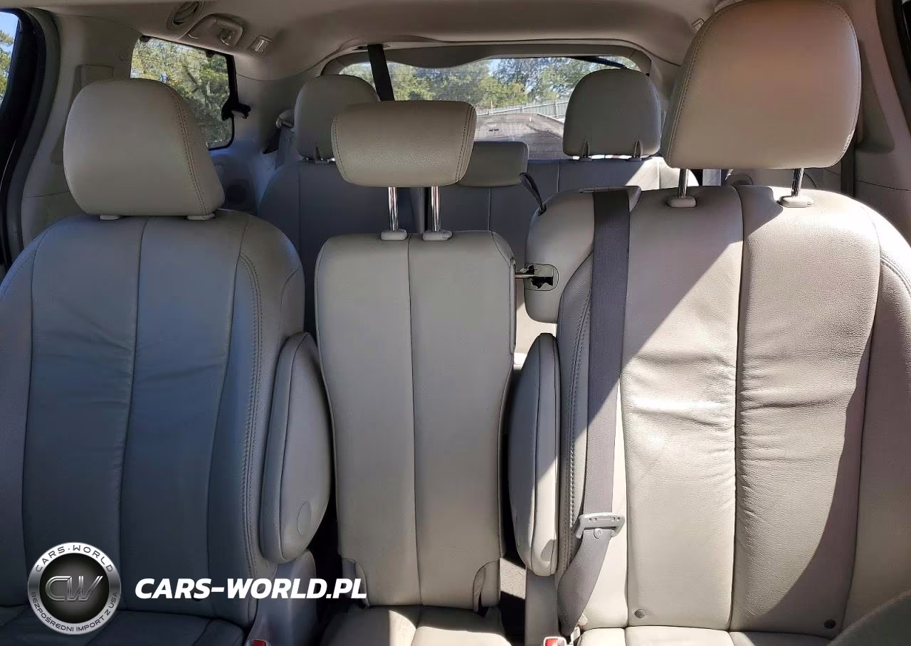 2011 Toyota Sienna Xle 8-Passenger VIN:5TDYK3DCXBS041674 - 10