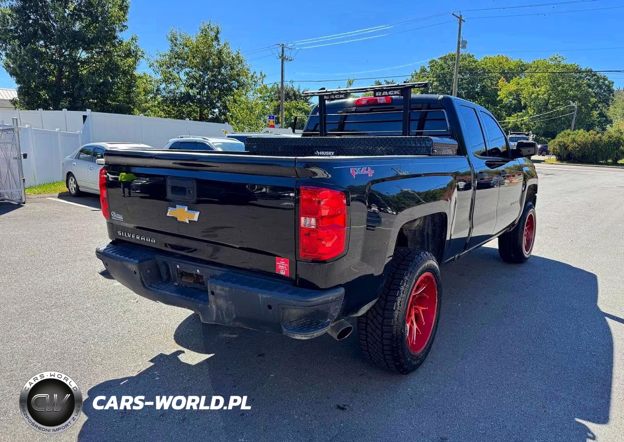 2016 Chevrolet Silverado K1500 Custom VIN:1GCVKPEC9GZ353600 - 3