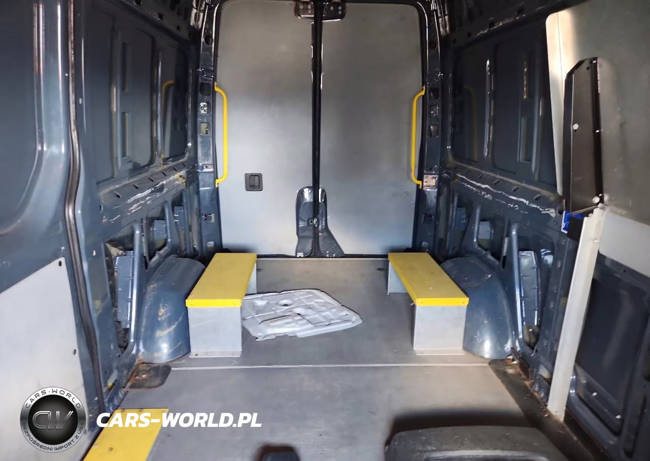 2019 Mercedes-Benz Sprinter 2500-3500 Delivery Van VIN:WD4PF0CD5KP057645 - 11