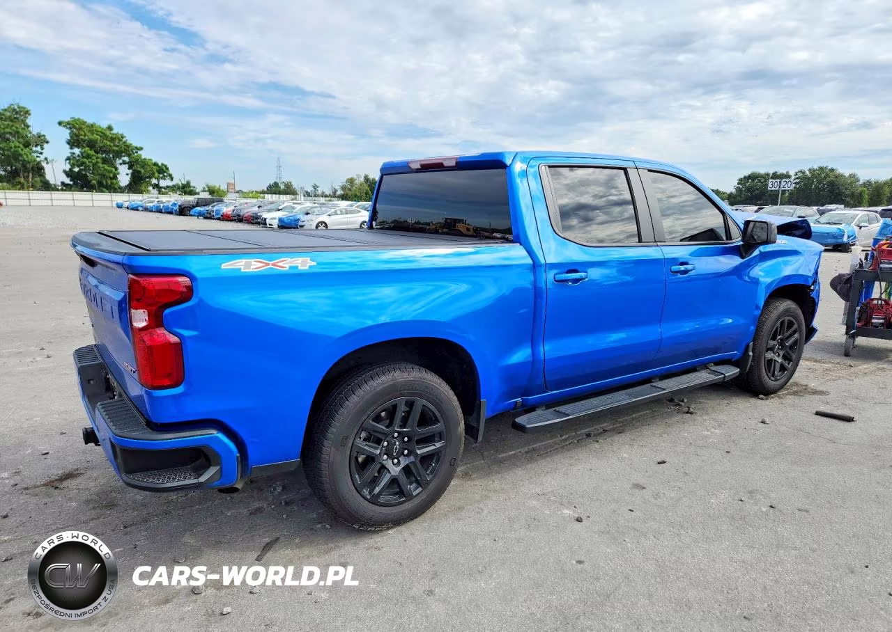 2025 Chevrolet Silverado K1500 Rst VIN:1GCPKEEK6SZ300981 - 3